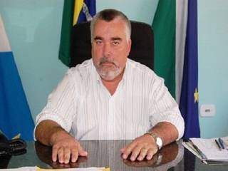 Edvaldo é acusado de desviar verbas federais do PNATE em 2010 e 2011. (Foto: Água Clara MS/Divulgação)