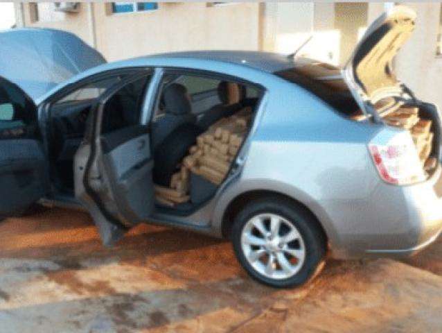 PRF apreende meia tonelada de maconha que seria levada por R$ 25 mil at&eacute; SP