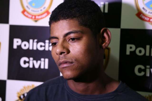 Jovem que matou churrasqueiro foi preso ao viajar a p&eacute; de Anhandu&iacute; &agrave; Capital