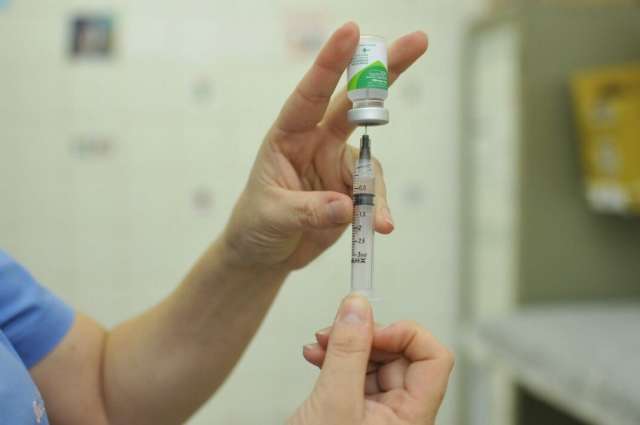 Ap&oacute;s tr&ecirc;s prorroga&ccedil;&otilde;es, vacina&ccedil;&atilde;o contra gripe termina nesta 6&ordf; feira 
