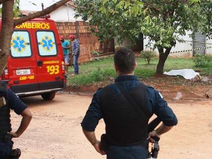 Homem &eacute; morto em Navira&iacute; e suspeita &eacute; de asfixia