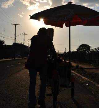  Meteorologia prev&ecirc; alta temperatura e baixa umidade na &uacute;ltima semana de outubro