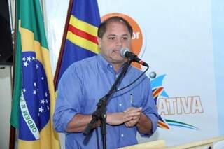 Presidente da Câmara lamentou morte do Poeta. (Foto: Izaias Medeiros/Câmara Municipal)