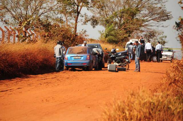 Dono de carro abandonado &eacute; encontrado nas Moreninhas