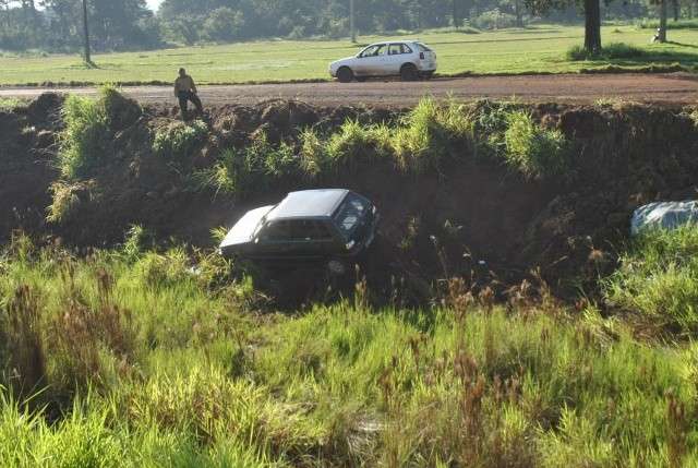 Ve&iacute;culo atropela e mata ciclista de 43 anos ap&oacute;s pneu estourar na BR-163