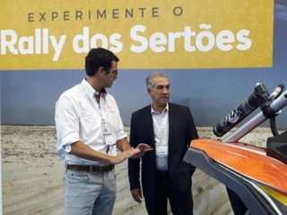 Governador Reinaldo Azambuja (PSDB) durante evento de lançamento do Rally dos Sertões (Foto: 