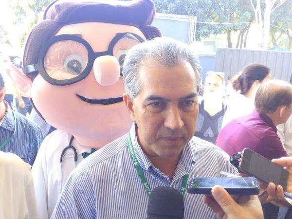 Na Caravana da Sa&uacute;de, Reinado diz que prioridade &eacute; construir hospital 