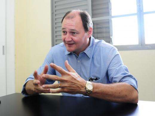 Governo quer contratar empresa local para concluir o Aqu&aacute;rio, diz secret&aacute;rio