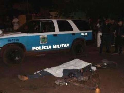 Ciclista morre ao ser atingido por caminh&atilde;o no Jardim Ouro Verde 