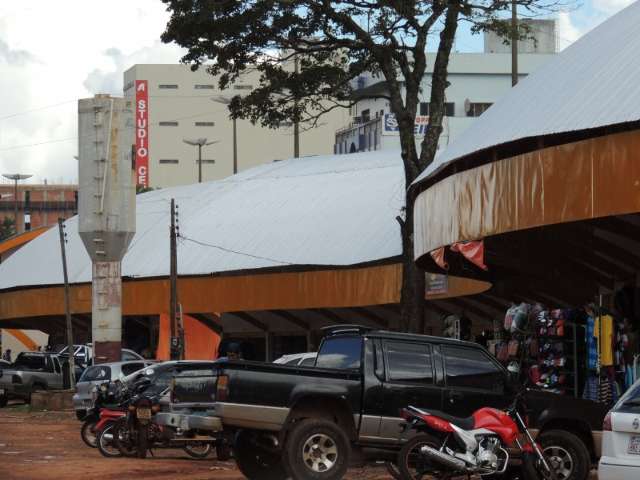 Cidades se unem para dar lugar a camel&ocirc;s e mudar a cara da fronteira