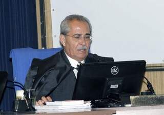 O conselheiro José Ricardo Cabral na sessão do TCE/MS nesta terça-feira (Foto: TCE/Divulgação)