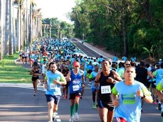 Na primeira edi&ccedil;&atilde;o, corrida da Assembleia re&uacute;ne 1,2 mil pessoas 