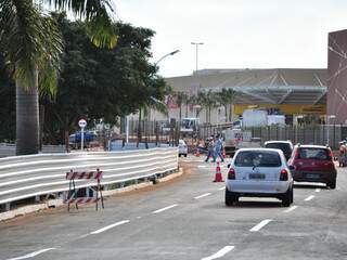 Prefeitura reforçou sinalização e prevê mais obras na região para suportar tráfego maior.