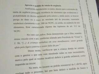 M&atilde;e perde guarda da filha depois de suspeitar de abusos por parte de pai