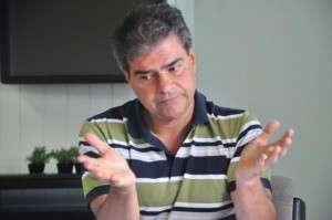Nelsinho v&ecirc; advers&aacute;rios com &ldquo;nomes mais frescos&rdquo; para o eleitor