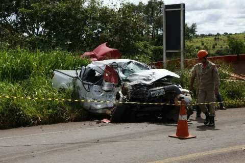 Mãe e filha morreram em acidente na BR-163 próximo a Congonhas