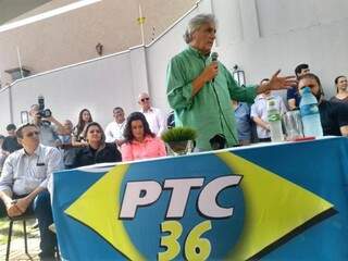 Delcídio foi anunciado pelo PTC como substituto de Nicolatti na corrida ao Senado, mas aguarda confirmação da Justiça à candidatura. (Foto: Humberto Marques/Arquivo)