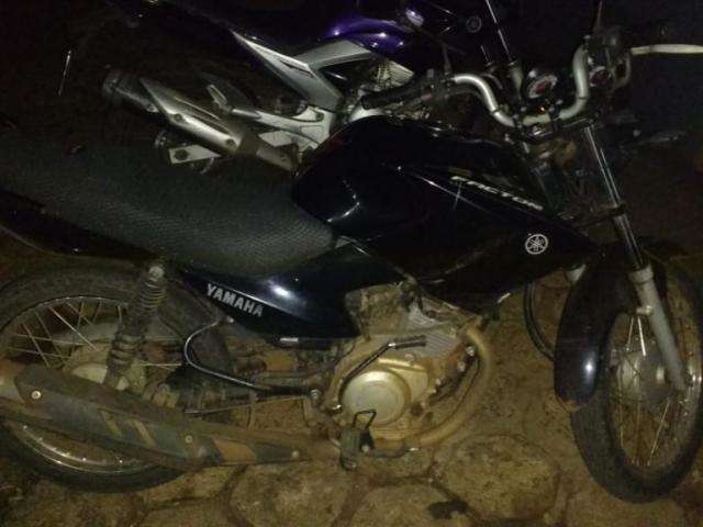 Choque apreende grupo de adolescente com quatro ve&iacute;culos roubados 