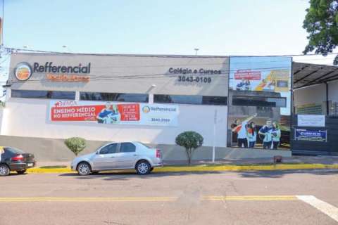 Refferencial oferece bolsas de Ensino M&eacute;dio e inova com sistema digital