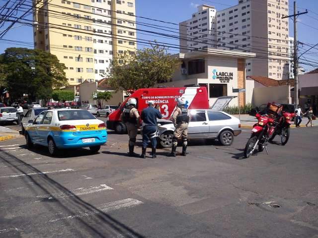 Leitor flagra acidente em cruzamento movimentado no Centro