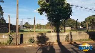 Clube no Carand&aacute; Bosque &eacute; denunciado por &lsquo;invadir&rsquo; cal&ccedil;ada e atrapalhar tr&acirc;nsito