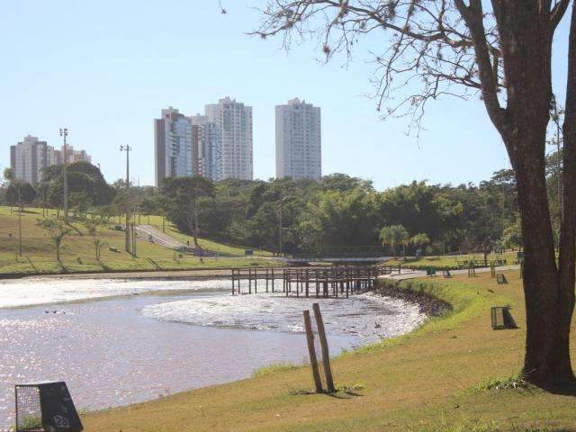 Seca e obras espantam capivaras do Parque das Na&ccedil;&otilde;es Ind&iacute;genas