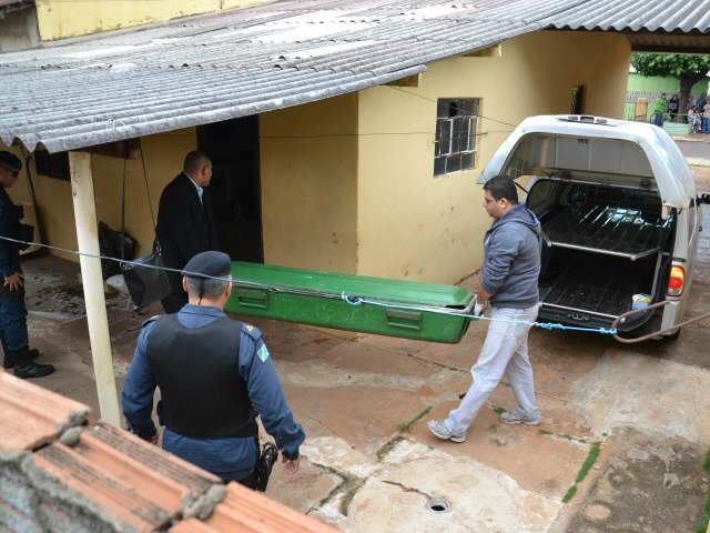  Delegado afirma que pediu exames para averiguar abuso sexual em professora morta
