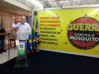 Secretário estadual de Saúde, Geraldo Resende, no lançamento da campanha contra dengue (Foto: Leonardo Rocha)