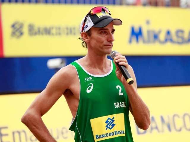 Lan&ccedil;amento de etapa do v&ocirc;lei de praia na Capital ter&aacute; medalhista ol&iacute;mpico