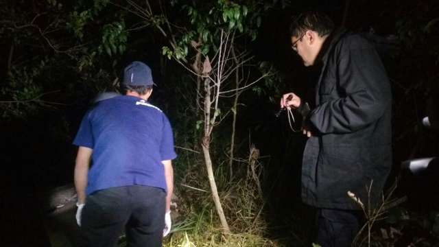 Pol&iacute;cia encontra proj&eacute;til no cr&acirc;nio de ossada desovada pr&oacute;ximo a balne&aacute;rio