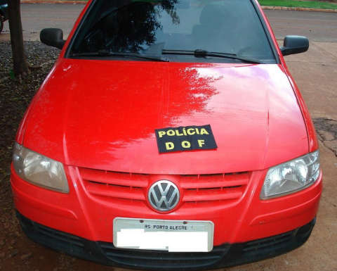 Rapaz &eacute; preso em MS com Gol furtado h&aacute; quatro meses em Curitiba