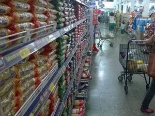 Em um mês, preço da cesta básica teve queda de 1,4% em Dourados (Foto: Arquivo)