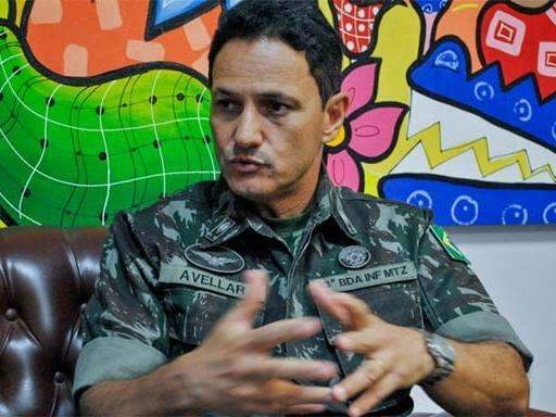 Designado para miss&atilde;o na ONU, chefe do CMO passa comando dia 9