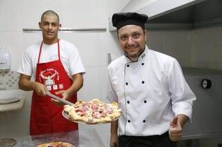 Economista levou a vivência no turismo para as pizzas. (Foto: Gerson Walber)