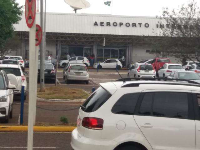 MPF abre investiga&ccedil;&atilde;o preliminar sobre licita&ccedil;&atilde;o que expulsou t&aacute;xis do Aeroporto