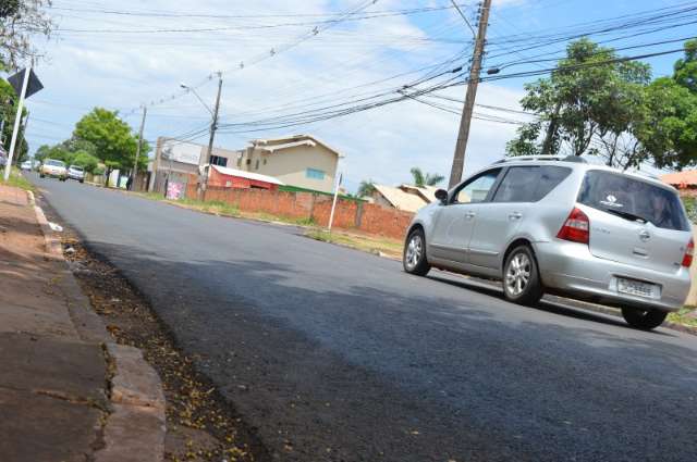 Marqu&ecirc;s de Lavradio &eacute; recapeada pela metade e moradores reclamam