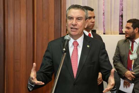JBS vai dar bens de R$ 743 mih&otilde;es como garantia para liberar valores