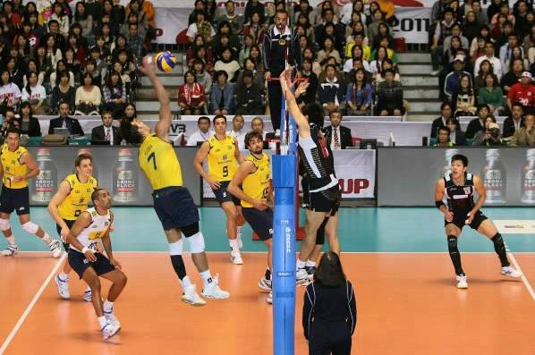  Brasil ganha do Jap&atilde;o e garante &uacute;ltima vaga para Olimp&iacute;adas de Londres