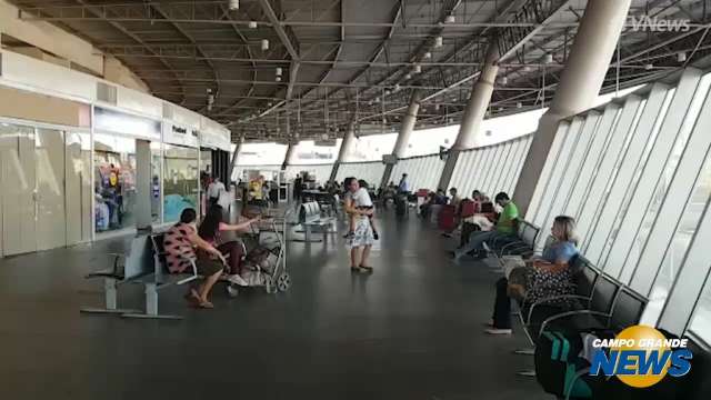 Mais de 15 mil pessoas devem passar pela rodovi&aacute;ria durante o feriad&atilde;o