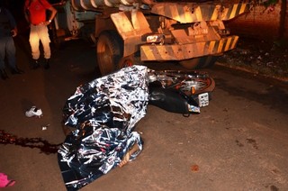 Adolescente morre ao bater na ca&ccedil;amba de caminh&atilde;o em Ivinhema