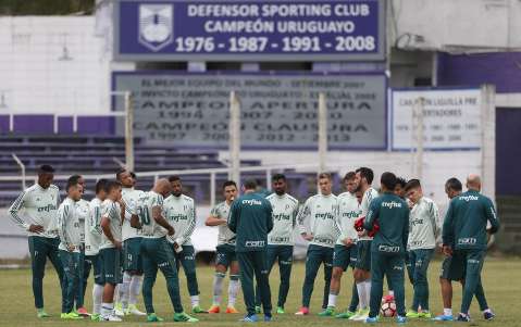 Palmeiras busca a recuperação contra o Peñarol hoje à noite em Montevidéu