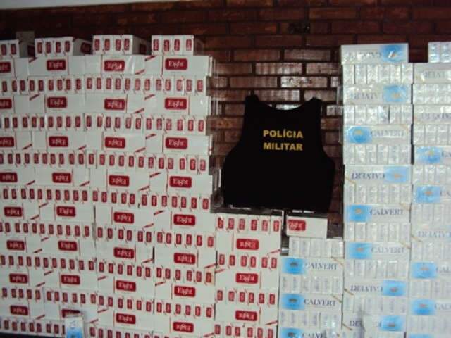  Pol&iacute;cia apreende R$ 6 mil em cigarros que seriam levados para Minas Gerais