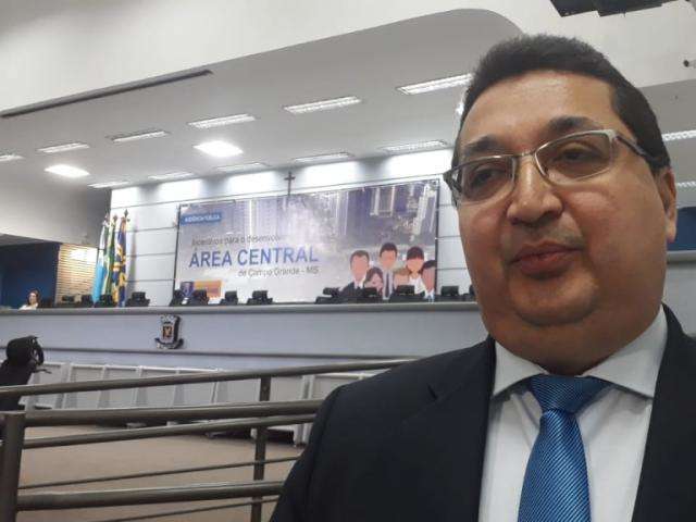 Prefeitura anuncia intensifica&ccedil;&atilde;o de a&ccedil;&otilde;es para coibir ambulantes na 14