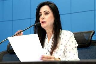 Deputada Mara Caseiro diz que cota seria primeiro passo (Foto: Victor Chileno/ALMS)