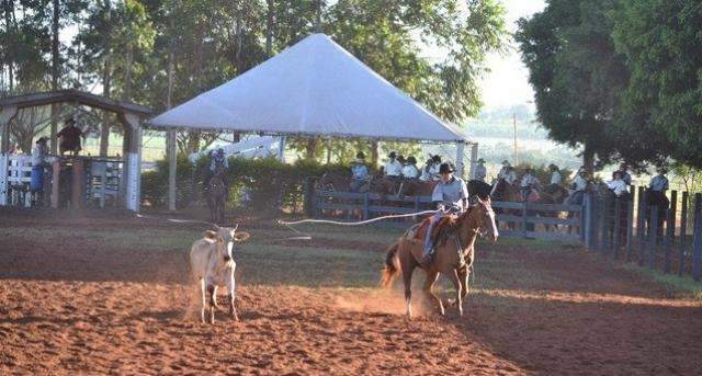La&ccedil;o comprido: o esporte que &eacute; uma festa e sacode 35 munic&iacute;pios em MS