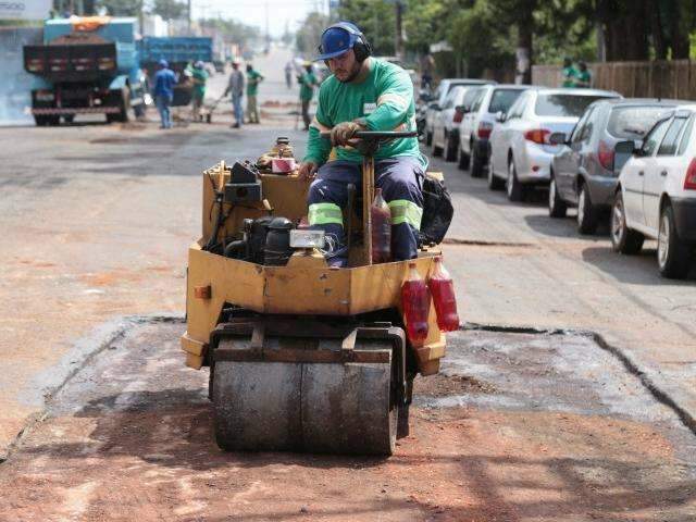 Em sete dias, quantidade de buracos tapados equivale a 1,6 km de rua
