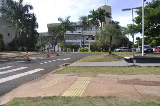 TJ manda prefeitura cumprir lei de 15 anos e garantir acessibilidade