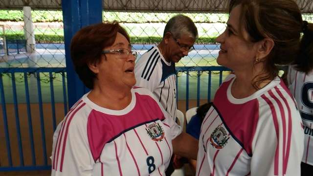 Jogos da Melhor Idade come&ccedil;am em ritmo de confraterniza&ccedil;&atilde;o