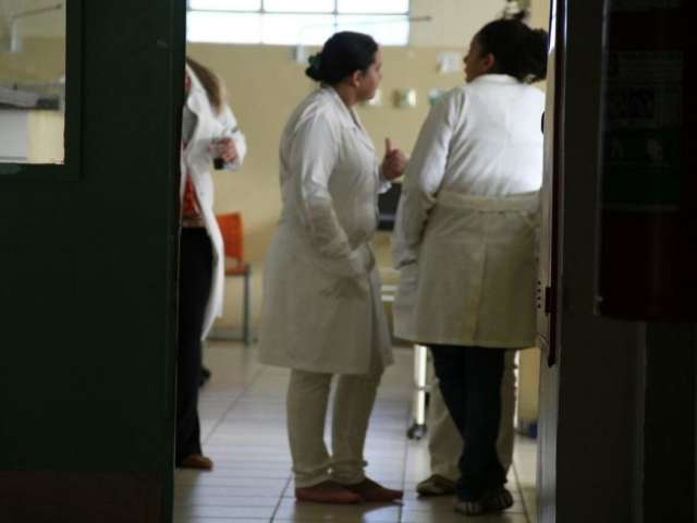 Greve dos m&eacute;dicos reduz em 44% atendimento em unidades de sa&uacute;de