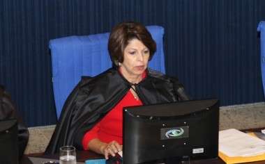 Tribunal de Contas anuncia devassa em atos financeiros de Bernal